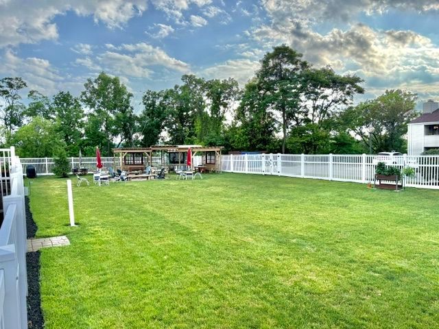 1813 Kenzie Drive, Robinson Twp, PA 15205