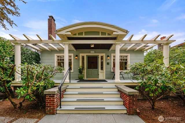 1019 NE 62nd Street, Seattle, WA 98115
