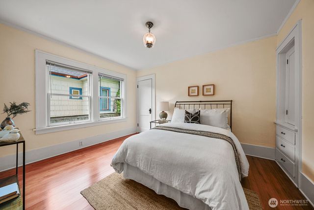 1019 NE 62nd Street, Seattle, WA 98115