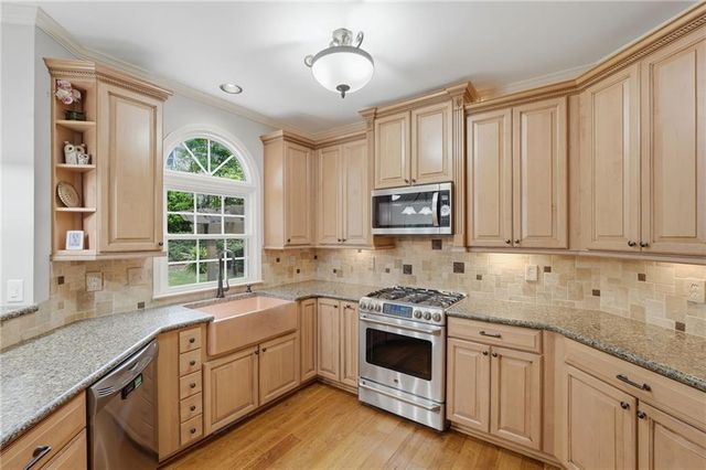 4465 Landover Way, Suwanee, GA 30024