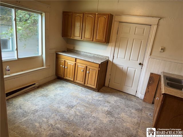 35 Baker Street, Jamestown, NY 14701