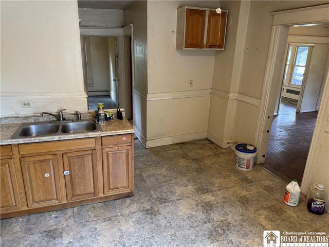 35 Baker Street, Jamestown, NY 14701