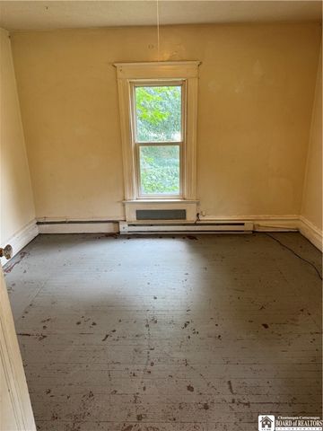 35 Baker Street, Jamestown, NY 14701