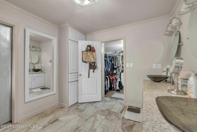 1913 N Genoa Avenue, Lubbock, TX 79416