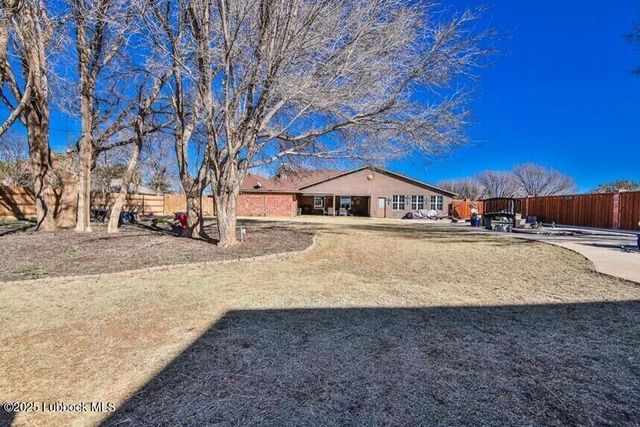 1913 N Genoa Avenue, Lubbock, TX 79416