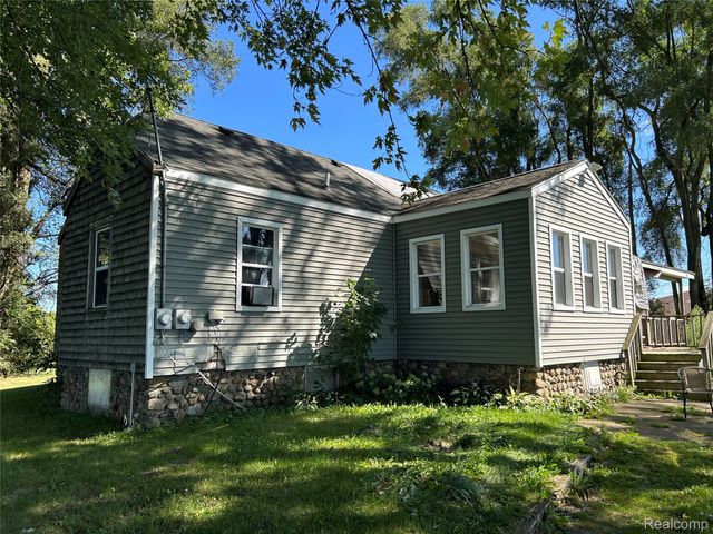 16465 Almont Road, Berlin Township, MI 48002