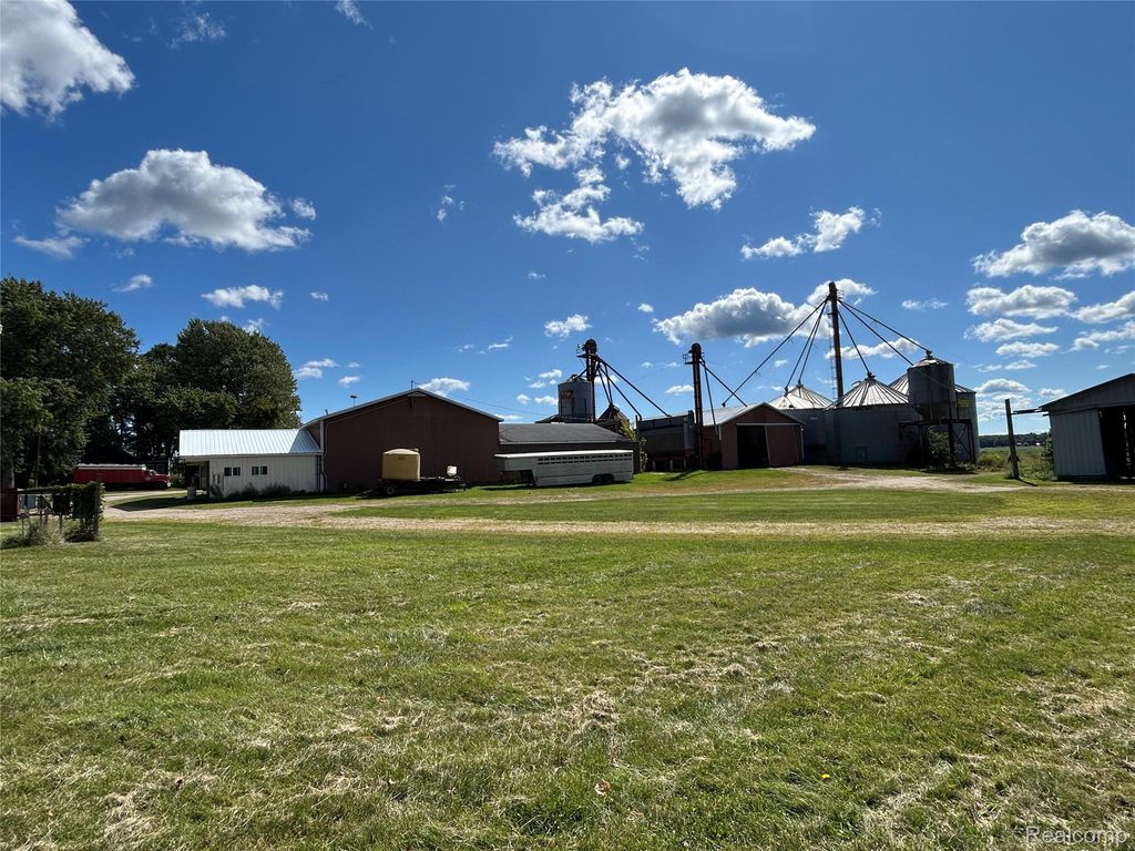 16465 Almont Road, Berlin Township, MI 48002
