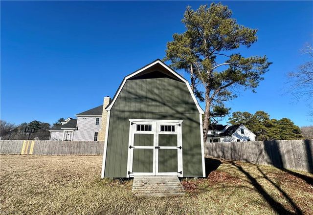 2412 Seaboard RD, Virginia Beach, VA 23456