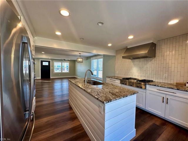 2412 Seaboard RD, Virginia Beach, VA 23456