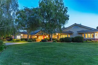 1320 Foxenwood Drive, Santa Maria, CA 93455