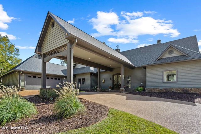 282 Deer Haven Drive, Madison, MS 39110