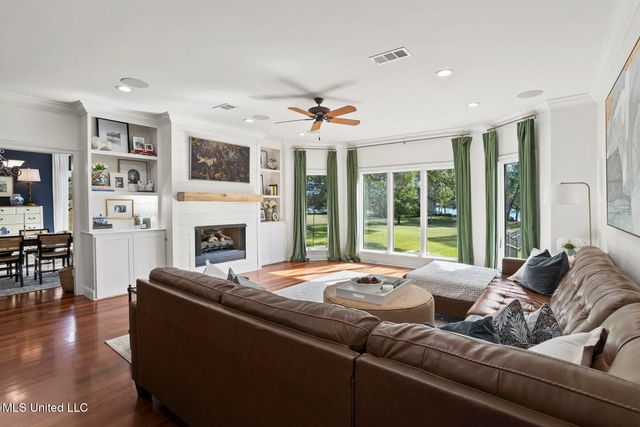 282 Deer Haven Drive, Madison, MS 39110