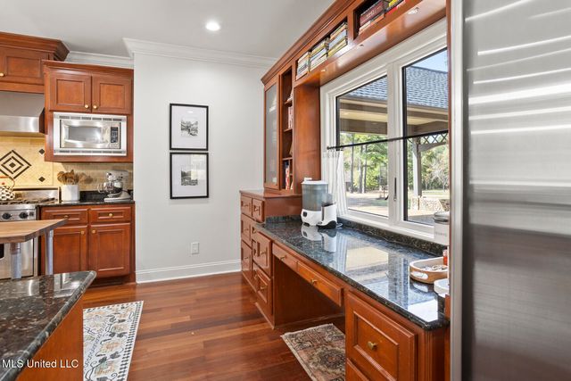 282 Deer Haven Drive, Madison, MS 39110