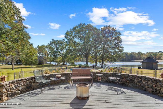 282 Deer Haven Drive, Madison, MS 39110