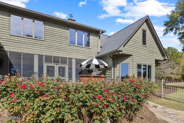 282 Deer Haven Drive, Madison, MS 39110