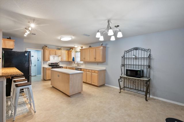 1100 Fawn Meadow Trail, Kennedale, TX 76060