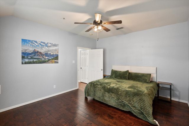 1100 Fawn Meadow Trail, Kennedale, TX 76060