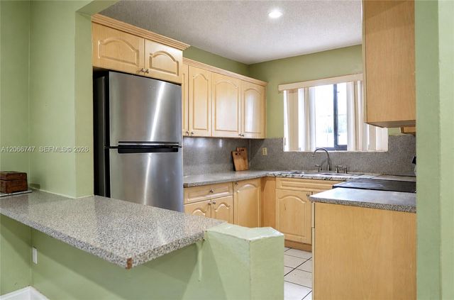 5095 NW 195th Lane, Miami Gardens, FL 33055