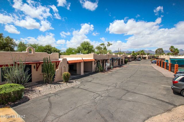 1913 W La Osa Drive, Tucson, AZ 85705