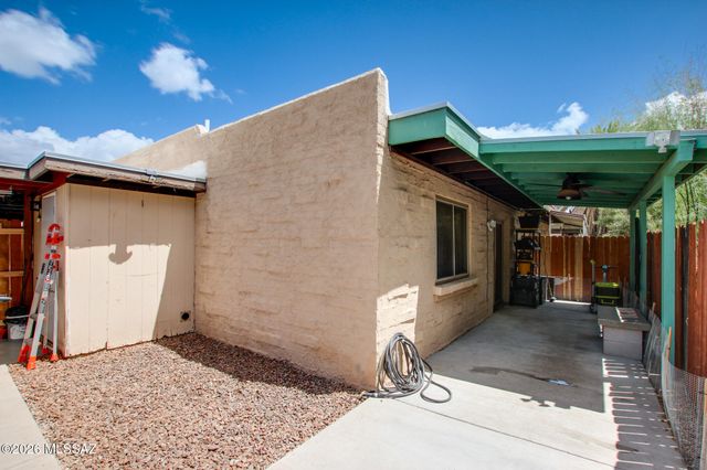 1913 W La Osa Drive, Tucson, AZ 85705