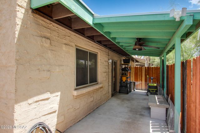 1913 W La Osa Drive, Tucson, AZ 85705