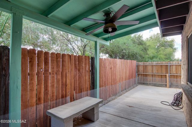 1913 W La Osa Drive, Tucson, AZ 85705