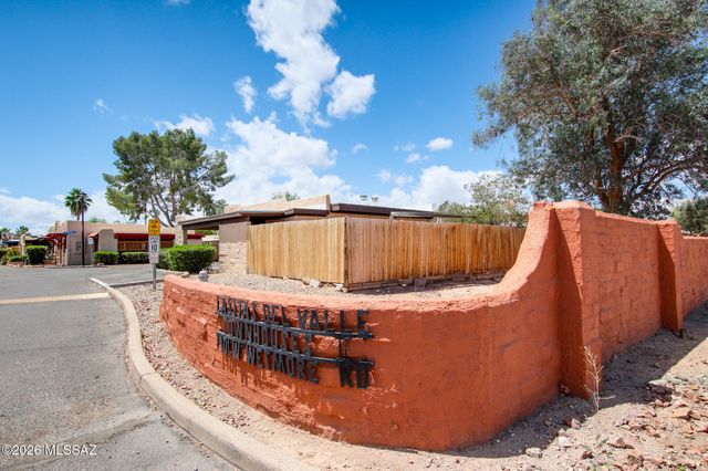 1913 W La Osa Drive, Tucson, AZ 85705