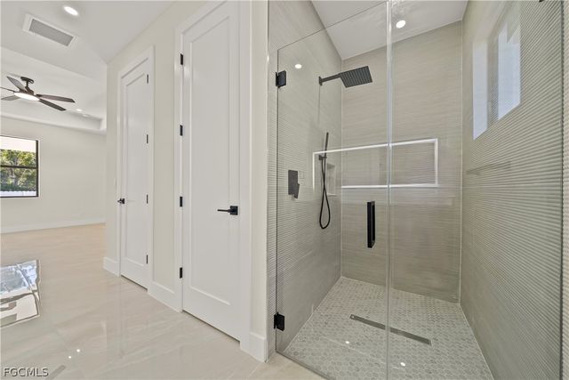 862 Nimitz BLVD, Lehigh Acres, FL 33974