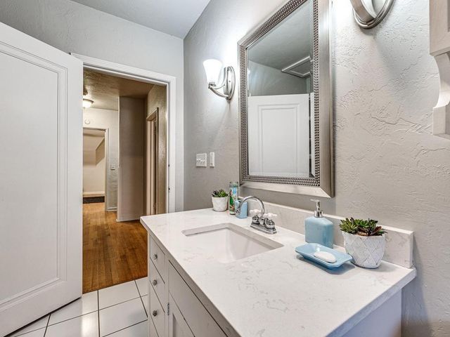 532 NW 40th Street, Oklahoma City, OK 73118