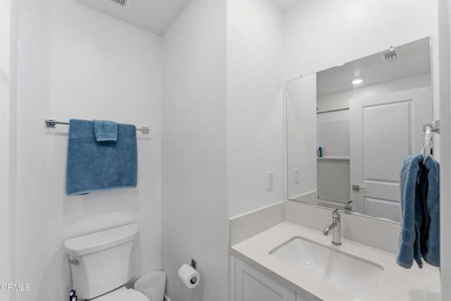 2364 Haley Point Drive 102, Ventura, CA 93003