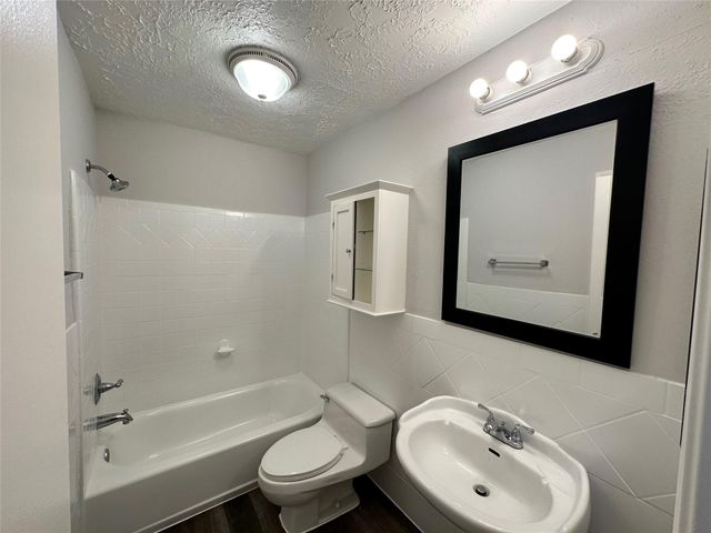 21422 Highland Knolls Drive, Katy, TX 77450