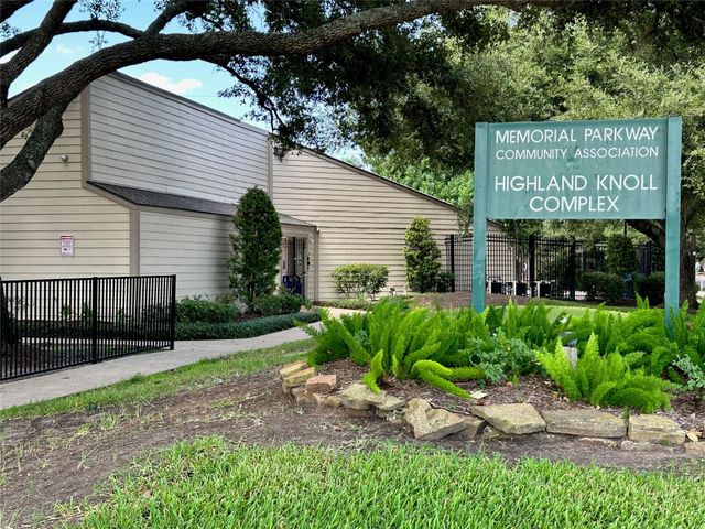 21422 Highland Knolls Drive, Katy, TX 77450