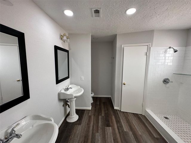 21422 Highland Knolls Drive, Katy, TX 77450