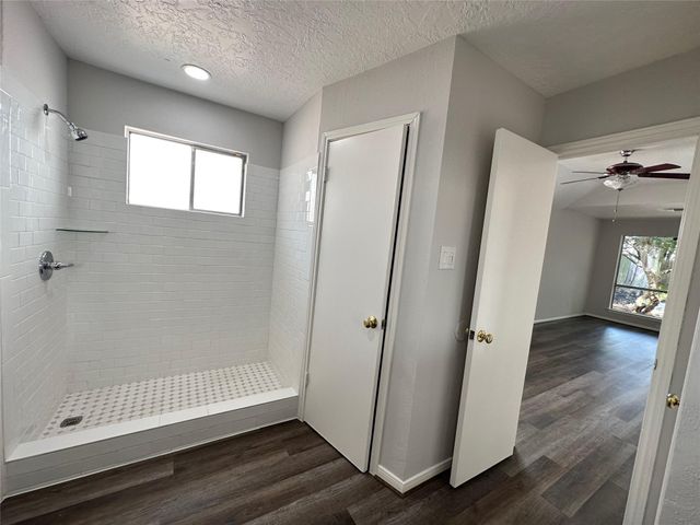 21422 Highland Knolls Drive, Katy, TX 77450