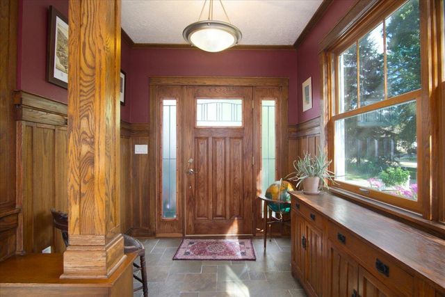 4207 Winnequah Road, Monona, WI 53716