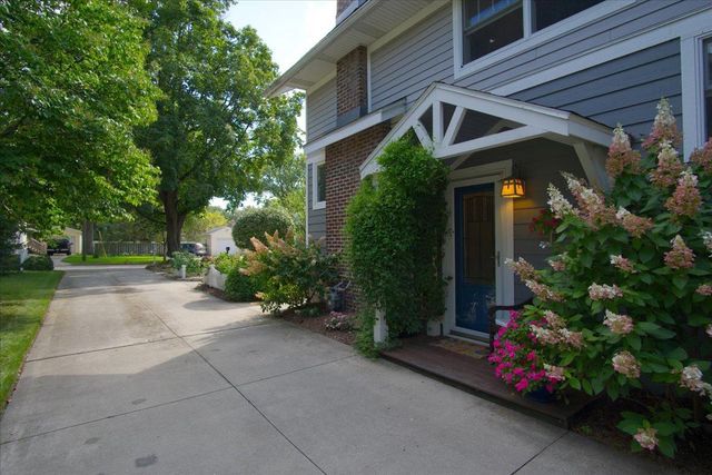 4207 Winnequah Road, Monona, WI 53716