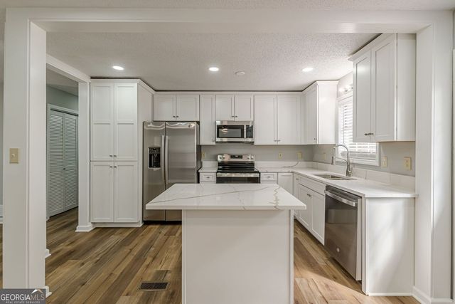 105 ASHFORD Drive, Dallas, GA 30132