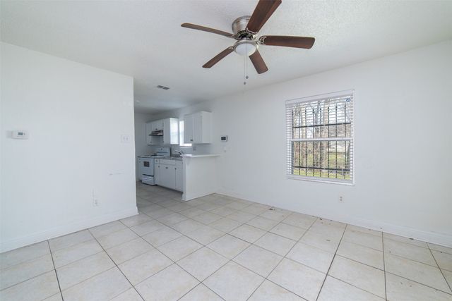 3844 Waldorf Street, Fort Worth, TX 76119
