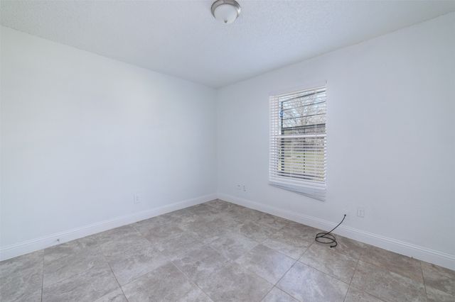3844 Waldorf Street, Fort Worth, TX 76119