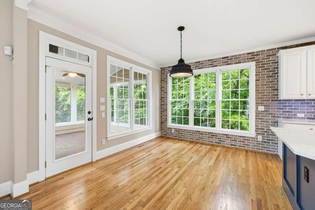 215 Lynwood Court, Roswell, GA 30075