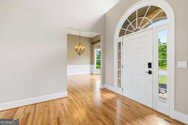 215 Lynwood Court, Roswell, GA 30075