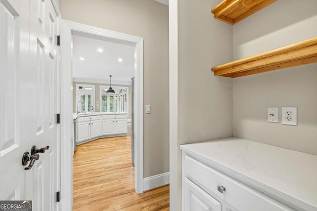 215 Lynwood Court, Roswell, GA 30075