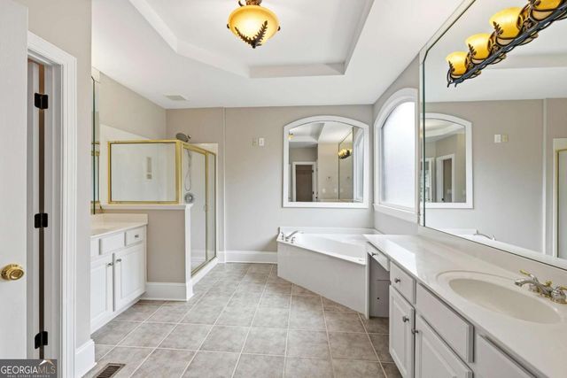 215 Lynwood Court, Roswell, GA 30075