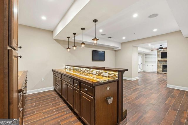 215 Lynwood Court, Roswell, GA 30075