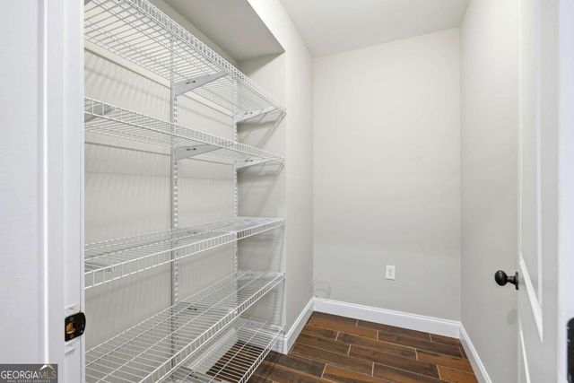 215 Lynwood Court, Roswell, GA 30075