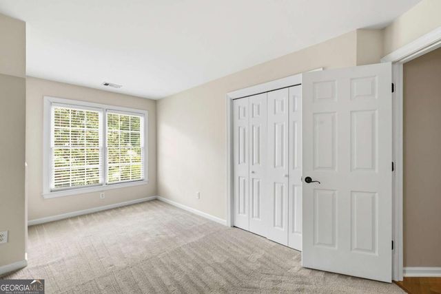 215 Lynwood Court, Roswell, GA 30075