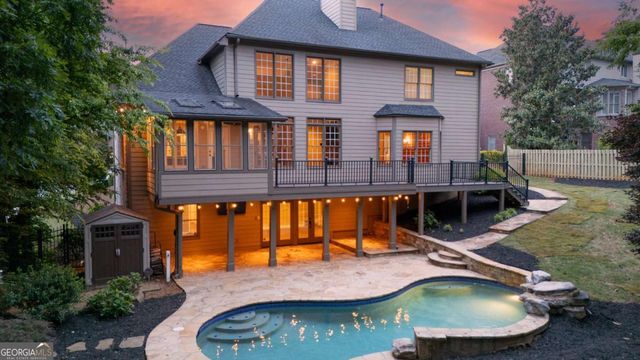 215 Lynwood Court, Roswell, GA 30075