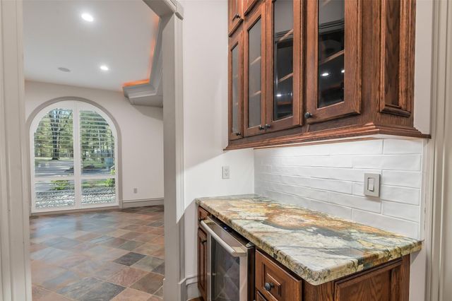 11410 Outpost Cove Drive, Willis, TX 77318
