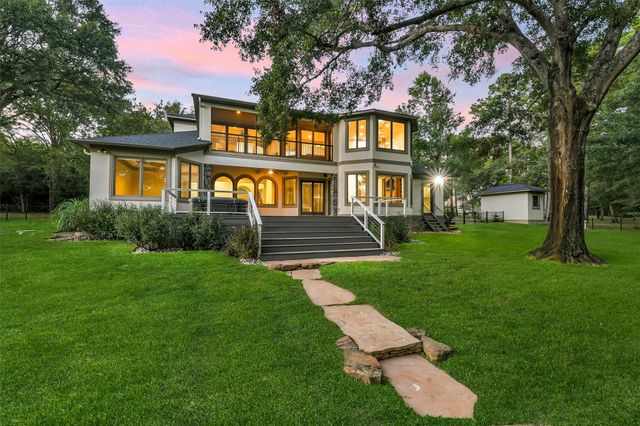 11410 Outpost Cove Drive, Willis, TX 77318