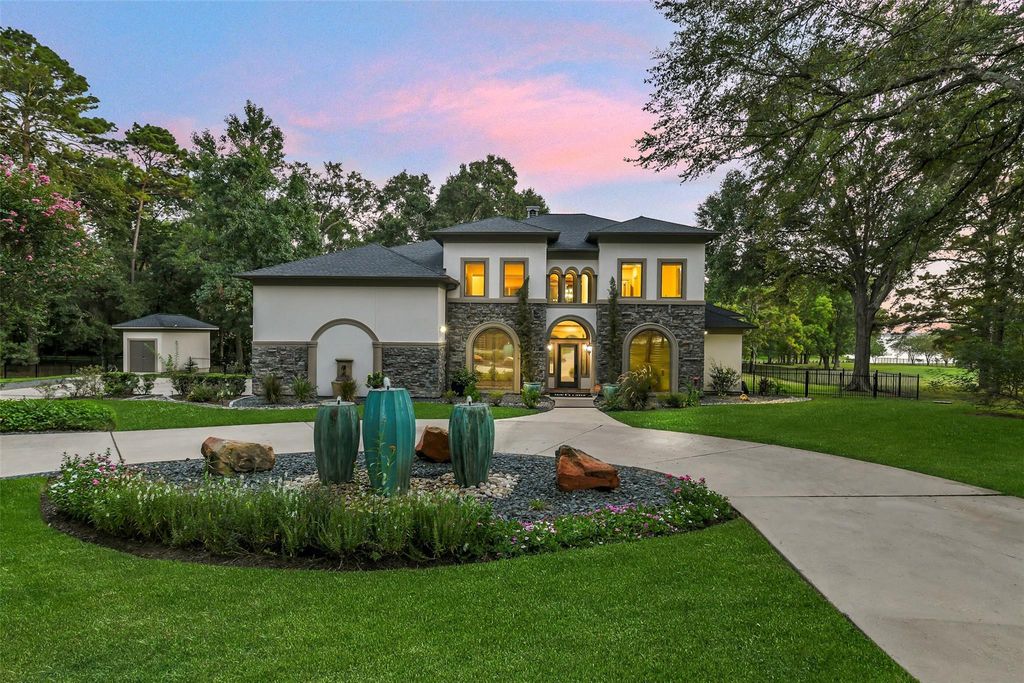 11410 Outpost Cove Drive, Willis, TX 77318
